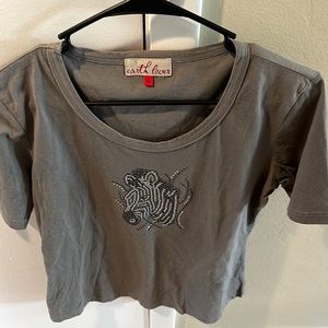 Zebra T-shirt size xl women’s
